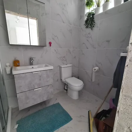 Top Floor Penthouse With Magnificant Views Qala